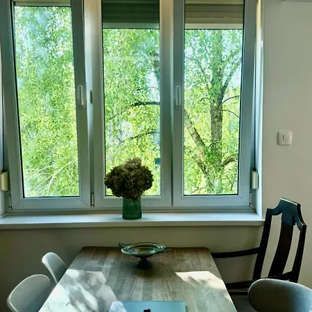 Zen Apartment